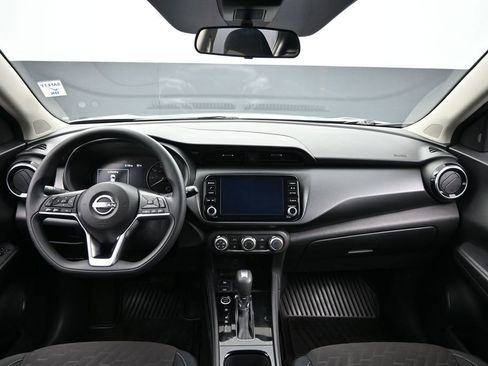 Used 2024 Nissan Kicks SV FWD image 25