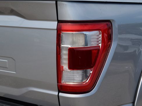 Used 2021 Ford F150 Lariat w/ Equipment Group 502A High AWD/4WD image 20
