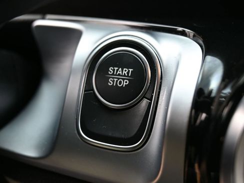 Used 2023 Mercedes-Benz EQB 300 4MATIC w/ Exclusive Package image 22