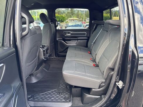 Used 2020 RAM 1500 Big Horn AWD/4WD image 6