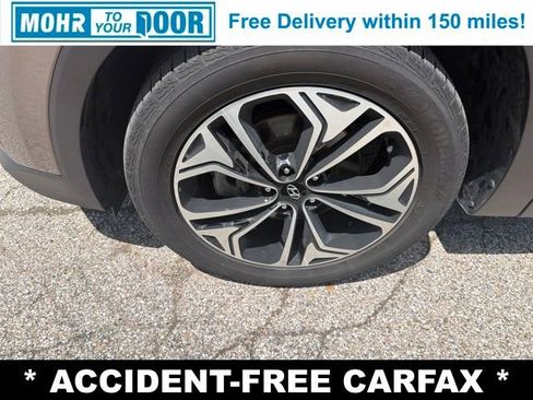 Used 2019 Hyundai Santa Fe Limited AWD/4WD image 9