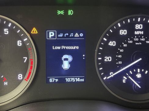 Used 2016 Hyundai Tucson Limited AWD/4WD image 34