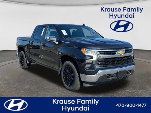 Used 2023 Chevrolet Silverado 1500 LT AWD/4WD image 1