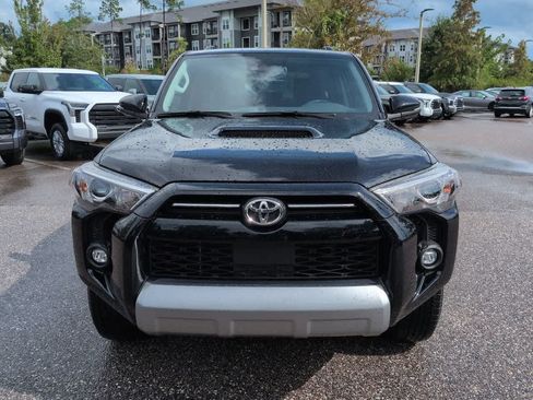 Used 2024 Toyota 4Runner TRD Off-Road Premium w/ Moonroof Package AWD/4WD image 9