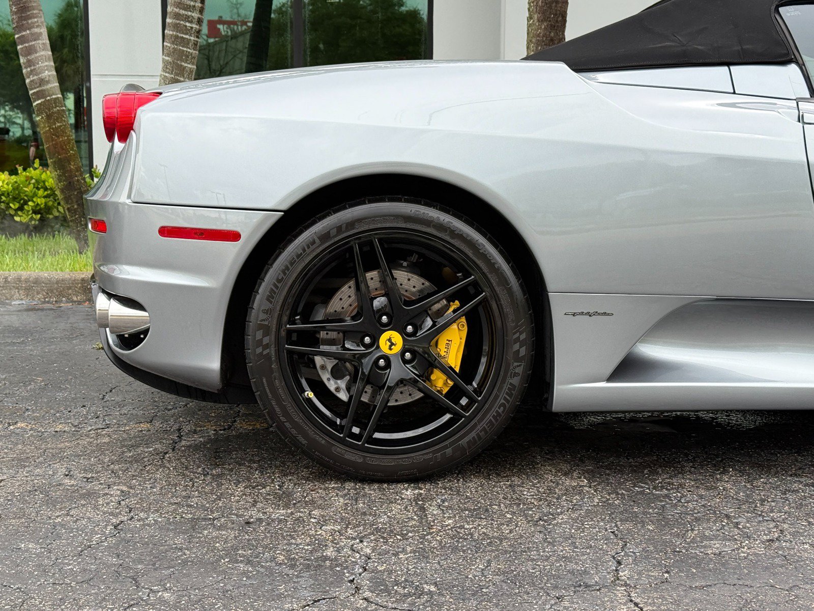 Used 2006 Ferrari F430 Spider RWD image 14