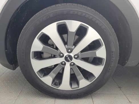 Used 2022 Kia Telluride EX w/ EX Premium Package AWD/4WD image 31
