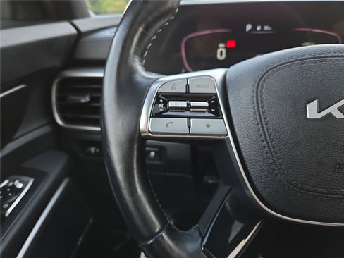 Used 2023 Kia Telluride EX X-Line AWD/4WD image 16