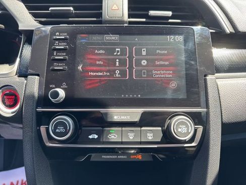 Used 2020 Honda Civic Sport image 21