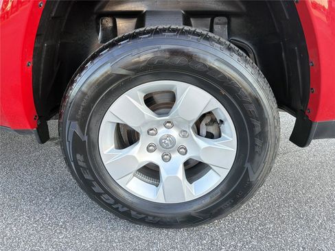 Used 2025 RAM 1500 Big Horn AWD/4WD image 17