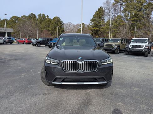 Used 2022 BMW X3 xDrive30i image 2