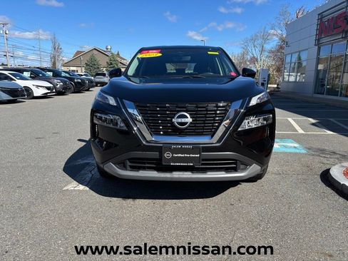Certified 2023 Nissan Rogue SV AWD/4WD image 2