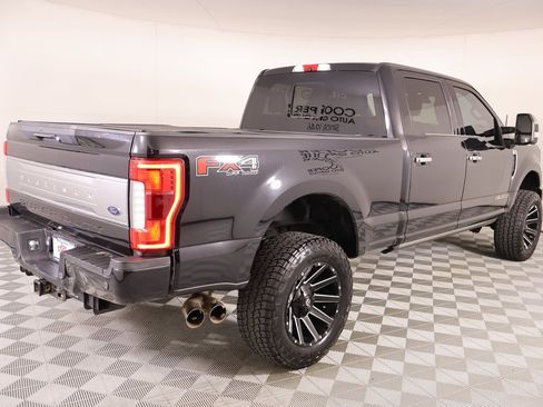 Used 2019 Ford F250 Platinum w/ Platinum Ultimate Package image 22