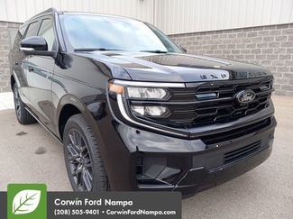 New 2025 Ford Expedition Platinum w/ Stealth Performance Package 360° Tour