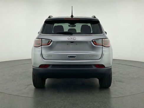 Used 2025 Jeep Compass Limited AWD/4WD image 7