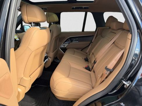 New 2026 Land Rover Range Rover SE AWD/4WD image 18