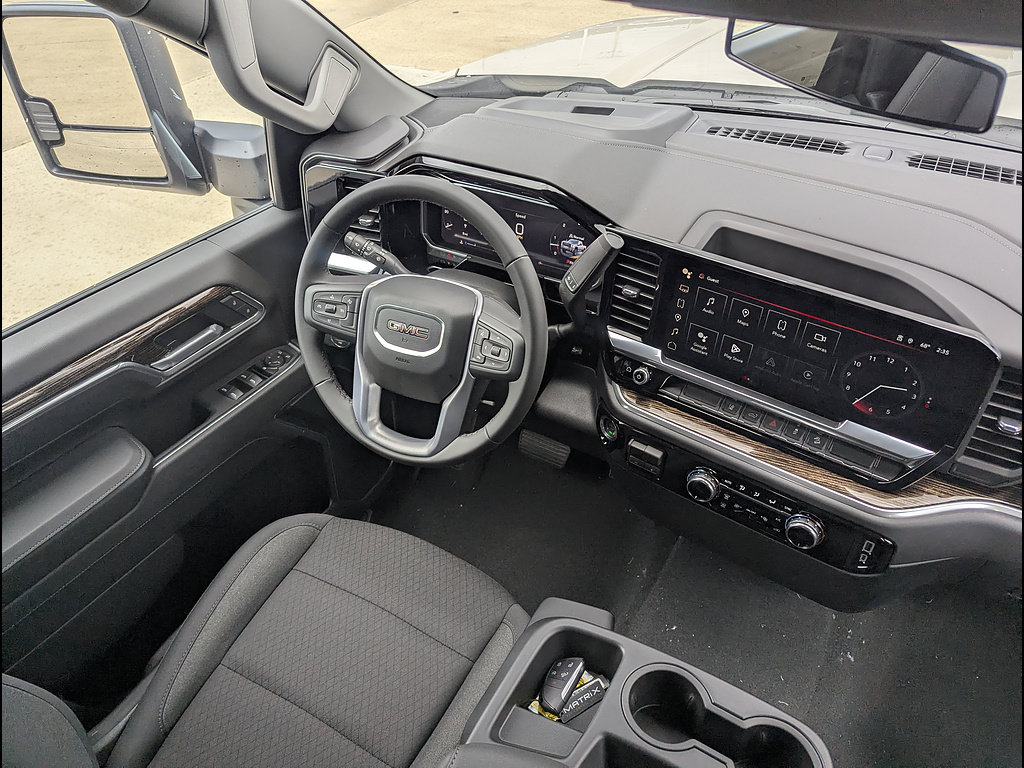 New 2026 GMC Sierra 2500 SLE AWD/4WD image 18