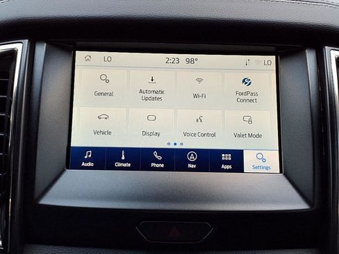 Certified 2023 Ford Ranger Lariat w/ Tremor Off-Road Package image 13