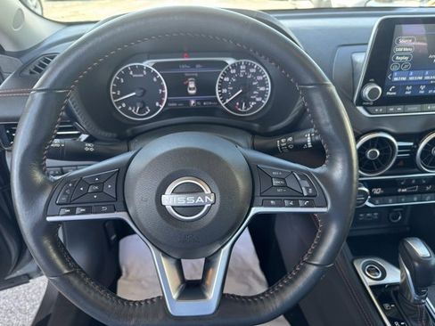 Used 2024 Nissan Sentra SR w/ SR Premium Package image 14