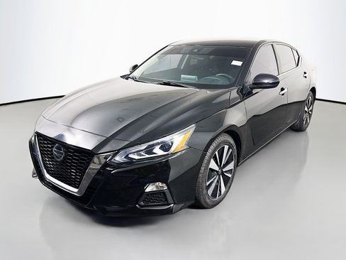 Used 2021 Nissan Altima 2.5 SV image 4