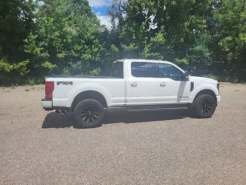 Used 2022 Ford F350 Lariat w/ Black Appearance Package AWD/4WD image 14
