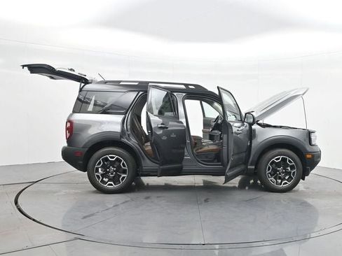New 2025 Ford Bronco Sport Outer Banks w/ Outer Banks Tech Package+ AWD/4WD image 44