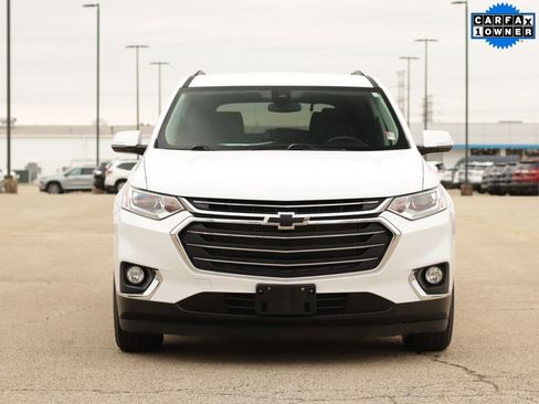 Used 2020 Chevrolet Traverse LT w/ Driver Confidence II Package image 2