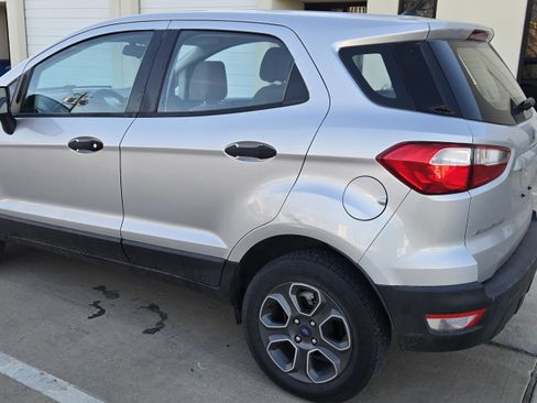 Used 2018 Ford EcoSport S image 5