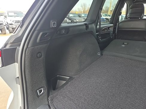 Used 2025 Jeep Grand Cherokee Summit image 97