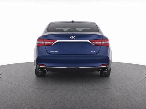 Used 2016 Toyota Avalon XLE FWD image 10