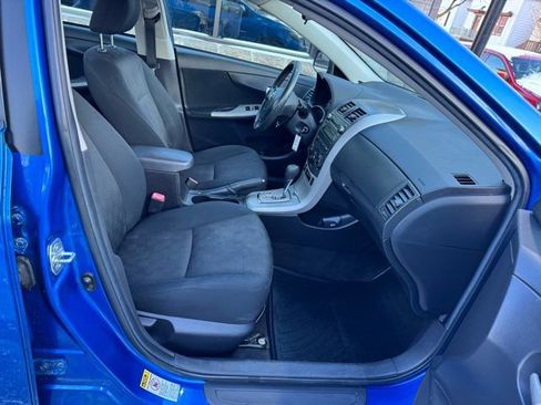 Used 2010 Toyota Corolla S image 27