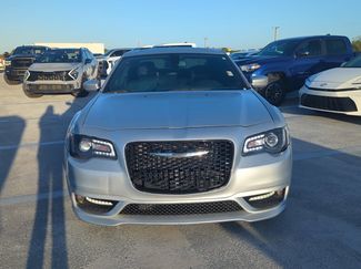 Used 2020 Chrysler 300 S video 2
