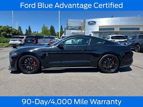 Used 2022 Ford Mustang Shelby GT500 w/ Technology Package RWD image 4