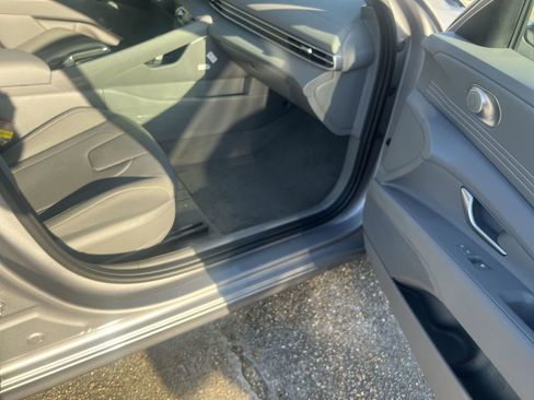 Used 2026 Hyundai Elantra Sport image 22