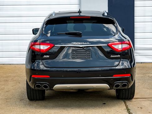 Used 2019 Maserati Levante S GranLusso image 13