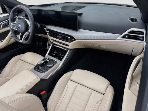 Used 2026 BMW M440i Convertible w/ Premium Package RWD image 16