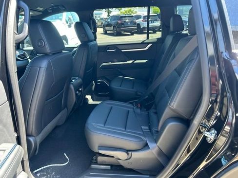 New 2026 GMC Acadia Elevation w/ Black Edition AWD/4WD image 11