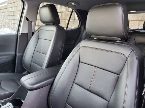 Used 2023 Chevrolet Equinox Premier image 39