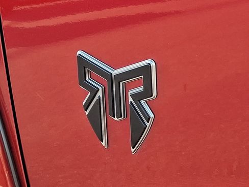 Used 2022 Chevrolet Silverado 1500 RST image 30