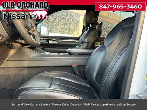 Used 2022 Jeep Wagoneer Series III w/ Premium Group I image 11