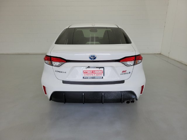 Used 2024 Toyota Corolla SE FWD image 6