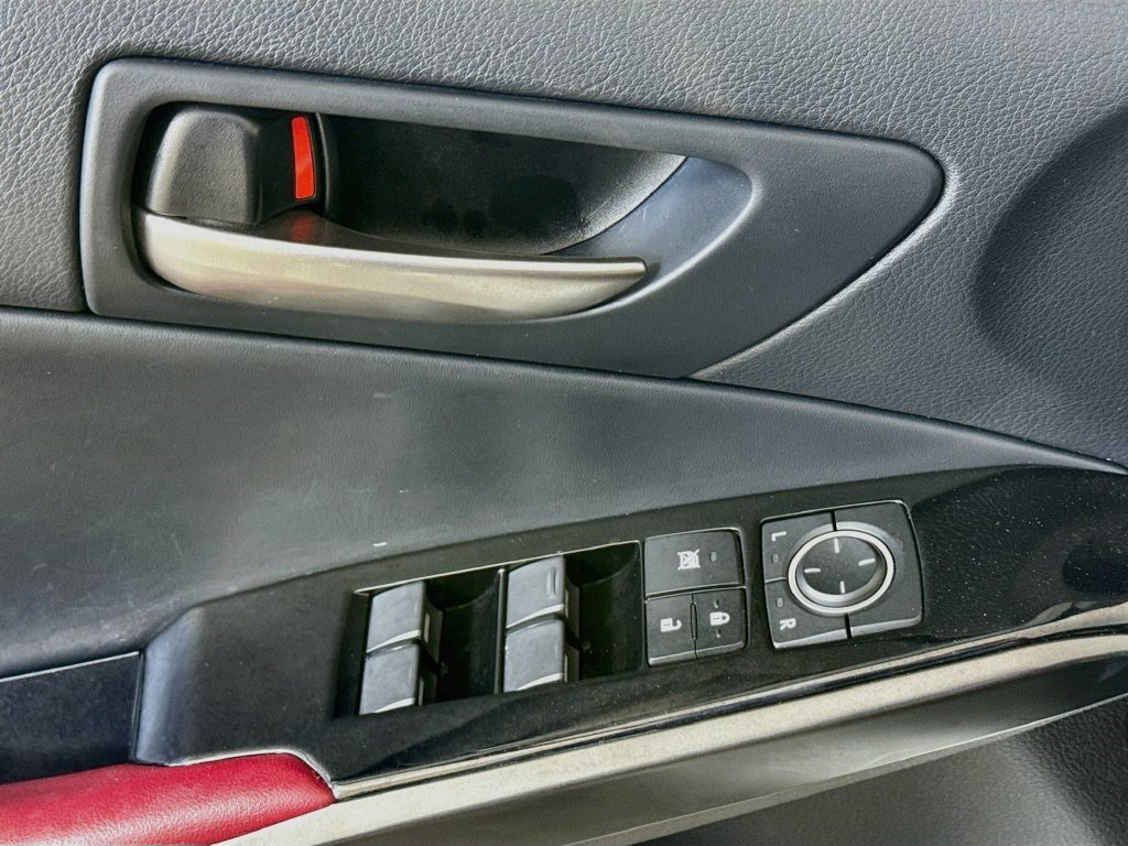 Used 2022 Lexus IS 300 w/ Accessory Package RWD image 23