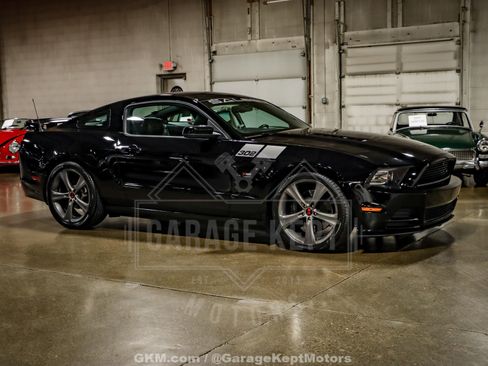 Used 2014 Ford Mustang GT Premium image 11