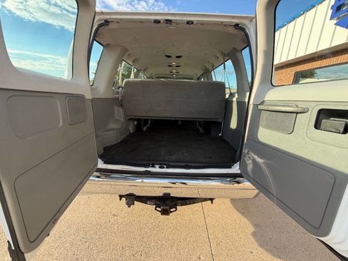 Used 2007 Ford E-350 and Econoline 350 XLT image 28