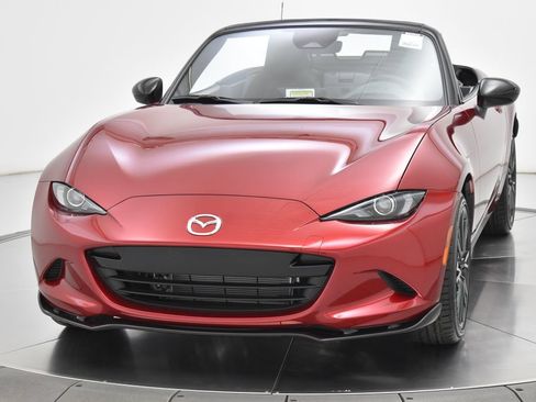 New 2026 MAZDA MX-5 Miata Club RWD image 15