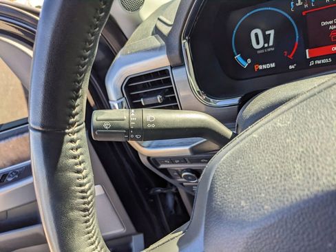 Used 2022 Ford F150 Lariat image 34