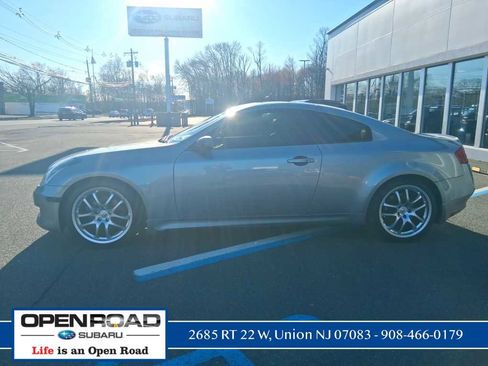Used 2007 INFINITI G35 Coupe w/ Premium Pkg image 4