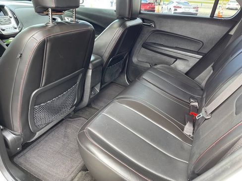 Used 2017 Chevrolet Equinox Premier w/ Enhanced Convenience Package FWD image 6