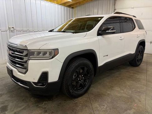 Used 2022 GMC Acadia AT4 w/ GMC Pro Grade Package AWD/4WD image 3