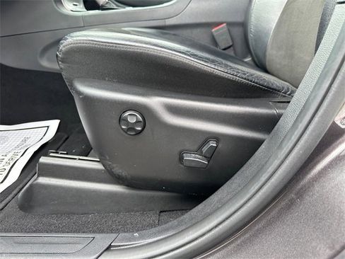 Used 2019 Jeep Grand Cherokee Altitude image 20