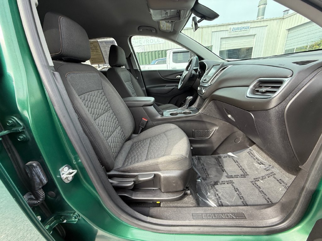 Used 2018 Chevrolet Equinox LT AWD/4WD image 24